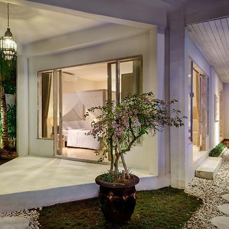 Adinda Balangan Beach Villa Jimbaran Exterior foto
